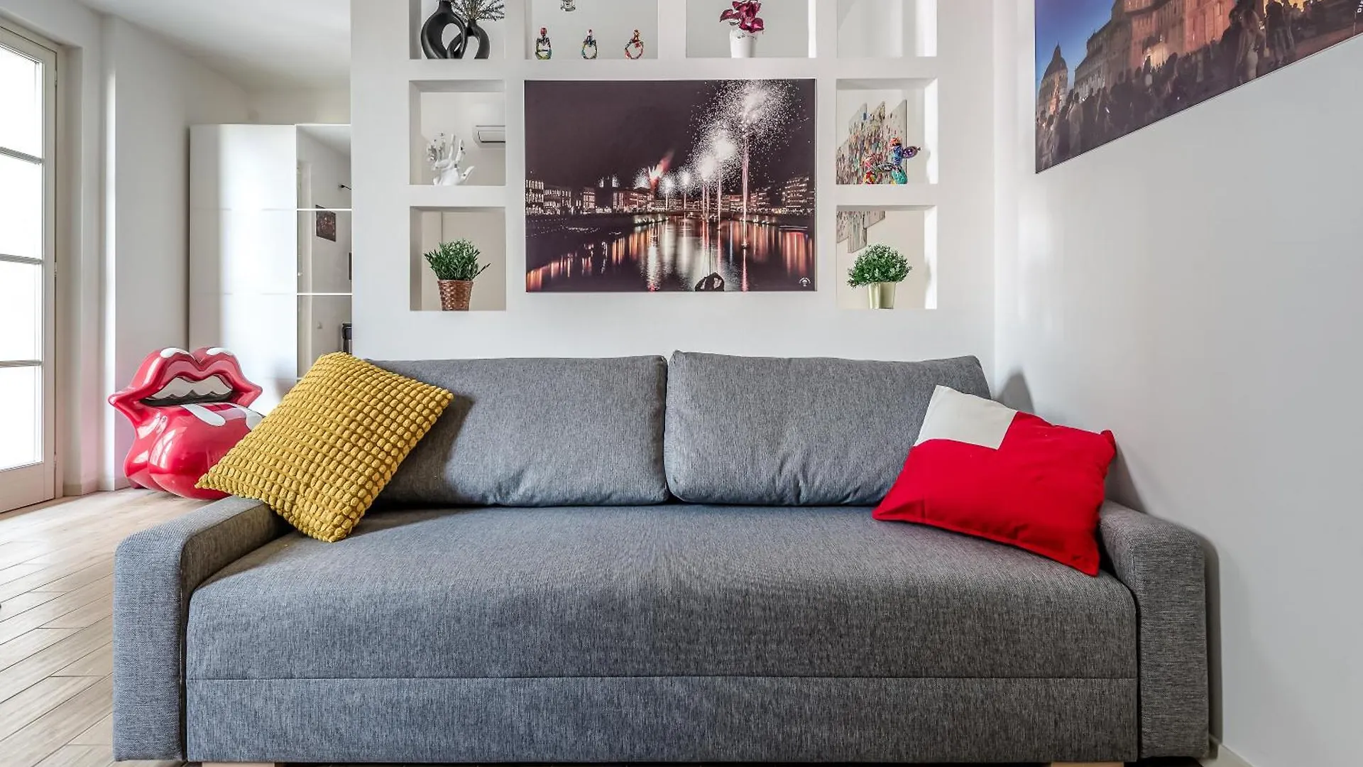Hostly-Giugio'S House-Lungarni And Town Center Appartement Pisa